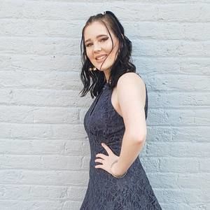 Meet your Posher, Brittnee